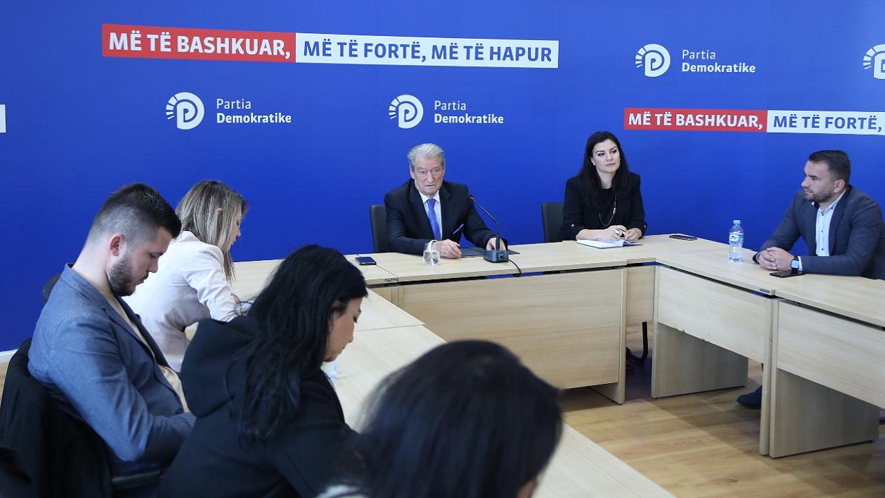 “Kush e ka mundur Edi Ramën përveç meje?”/ Berisha i bindur: Unë dhe PD-ja do të fitojmë