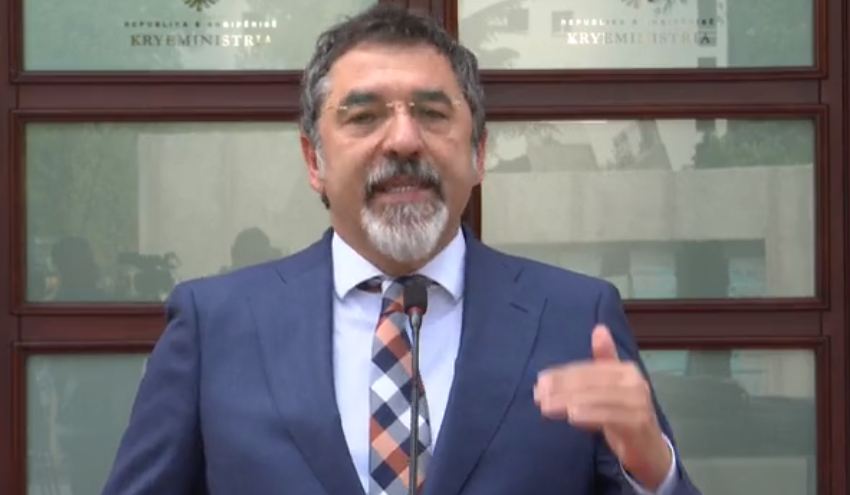 Ministri Çuçi: Vetëm 150 zyra do jenë të hapura në të gjithë Shqipërinë! Institucionet do sigurojnë dokumentet që u duhen qytetarëve