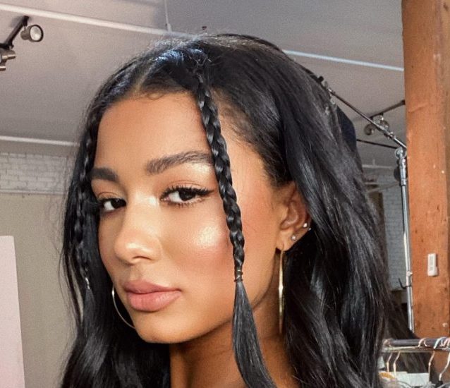 Rikthehen në modë gërshetat, tendenca e flokëve që do ta shohim kudo në verë (FOTO)