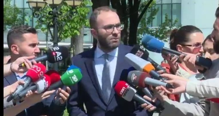 Kuvendi i 30 prillit, Bardhi: Miting për të përçarë dhe zvogëluar partinë. Ka një pjesë në PD që nuk e duan bashkimin