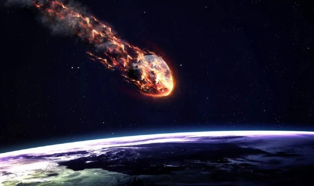 SHBA deklasifikon dosjet: Objekti hapësinor që shpërtheu në qiell ishte nga një tjetër sistem yjor