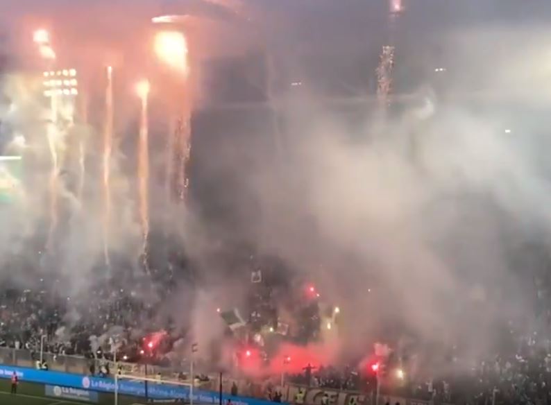 Incidentet nuk i ndahen Francës! Fishekzjarre në fushë, skuadra e Ligue 1 rrezikon zbritje pikësh në renditje