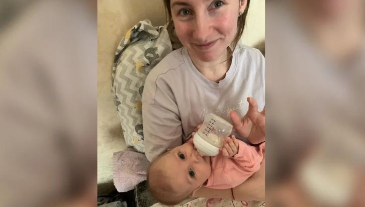 Vajza 3-muajshe dhe nëna e saj vriten nga raketa ruse, Zelensky: Bastardë!