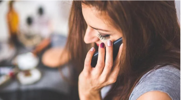 Google Play Store heq të gjitha aplikacionet për regjistrimin e bisedave