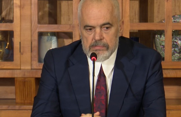 Arrestimet e policëve në doganë, Rama: U godit çerdhja e të korruptuarve