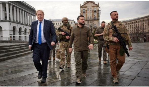 Ushtarët ukrainas po trajnohen në Britaninë e Madhe dhe Poloni për mbrojtje nga sulmet ruse