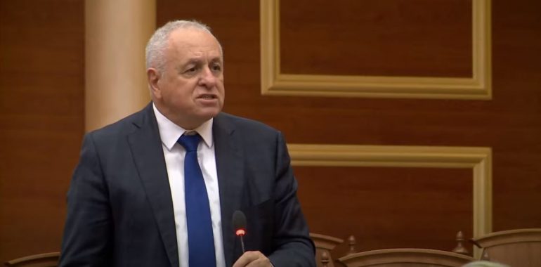 Dokumenti i Tritan Shehut bashkon PD-në, ja për çfarë bëhet fjalë