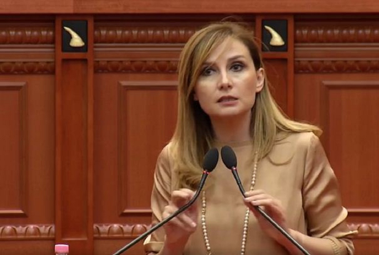 Deklaratat e Ramës për SPAK-un, Tabaku: Peshkaqeni kryesor i inceneratorëve po jepte sot leksione për drejtësinë e munguar