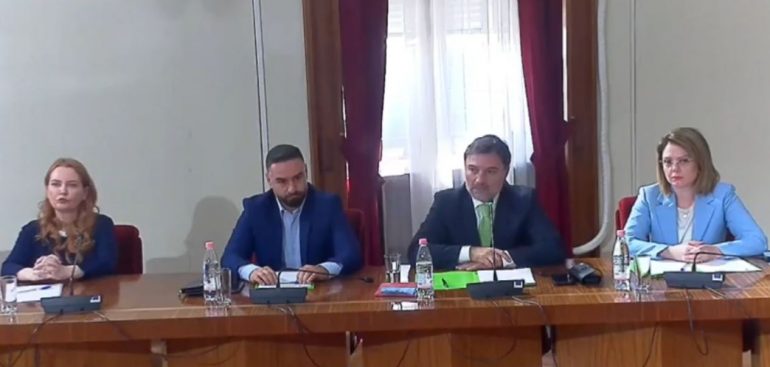 Presidenti i ri, Alibeaj: Morëm pjesë që mazhoranca të mos këndonte ata s’erdhën