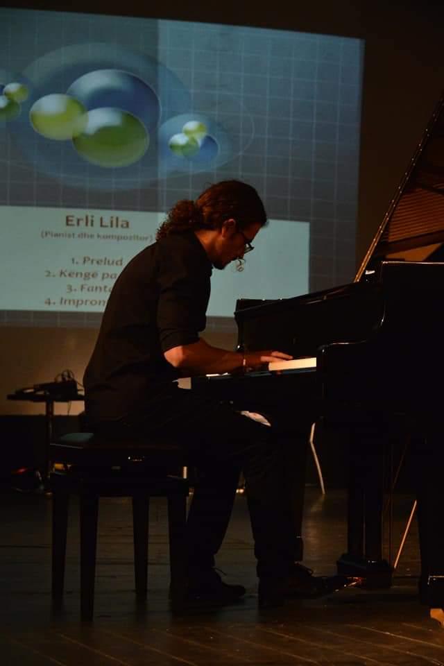 Studenti nga Durrësi Erli Lila – koncert recital në piano me krijimet e tij