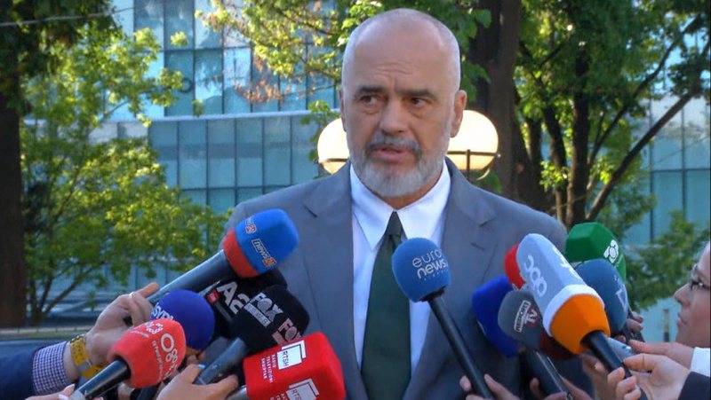 “Nuk po dimë as kë kemi në anën tjetër!”, Rama flet pas dështimit të raundit të parë për President