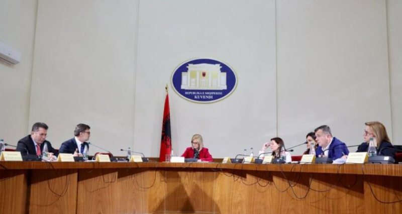 Ende pa emër për Presidentin e ri, ja çfarë pritet të ndodhë nesër