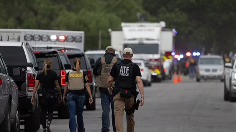 “19 fëmijë dhe dy mësues të vrarë”, si e paralajmëroi ngjarjen tragjike autori