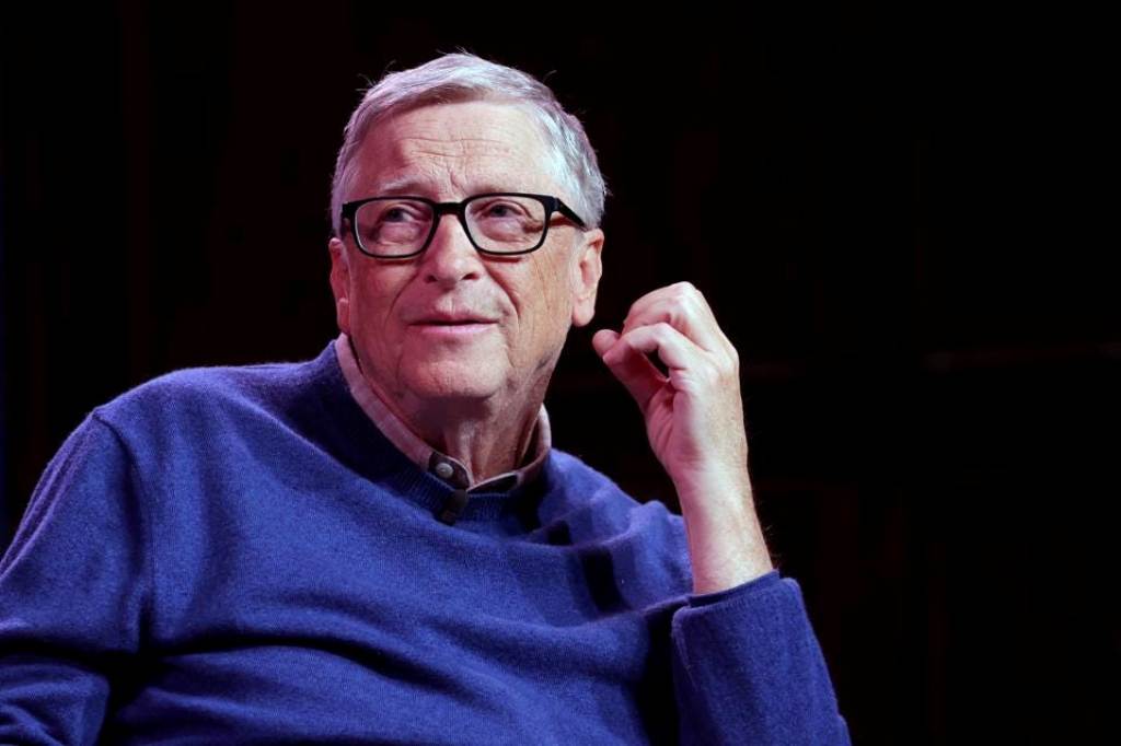 Teoritë konspirative: Pas lisë së majmunëve fshihet Bill Gates