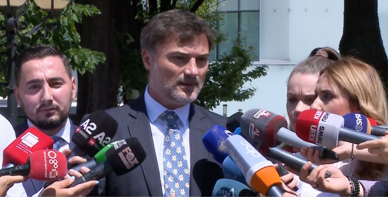 Dështimi i negociatave për Kreun e Shtetit, Alibeaj: Rama u tërhoq! Humbëm rastin për një president mbi palët