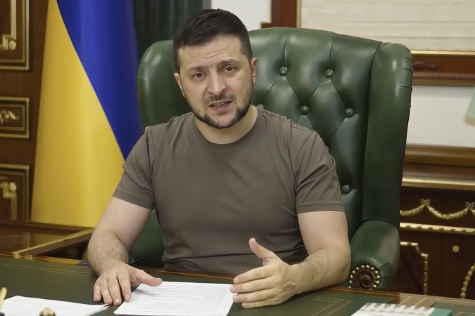 “Rusët janë frikacakë”/ Zelensky: Putini po dështon, këtë po e merr vesh e gjithë bota