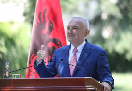 Shqipëria shtet i asociuar i BE? Presidenti Meta komenton idenë e propozuar
