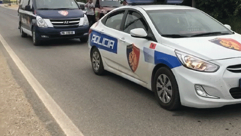 16-vjeçarja largohet nga banesa, babai denoncon në polici