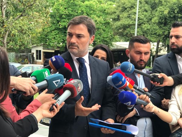 “Drafti mund të pasurohet më tej në një proces konsultimi”/ Alibeaj: Presidenti i ri, duhet antikomunist