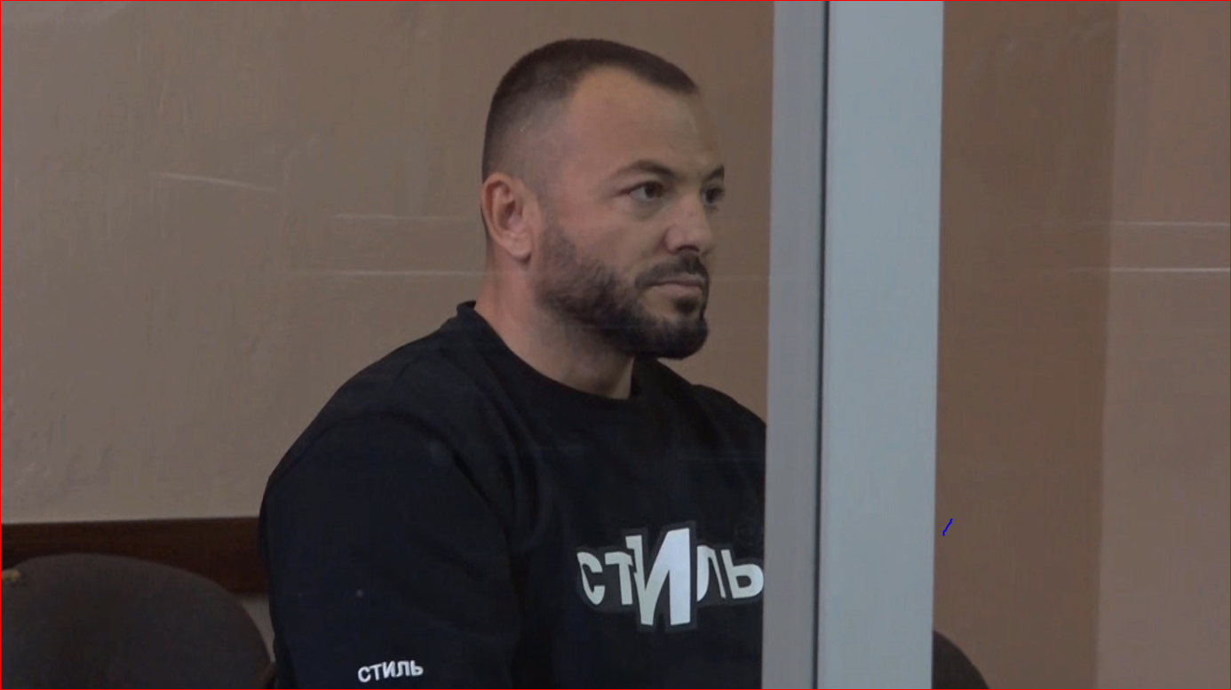 Përplasi me makinë çiftin dhe foshnjën te vijat e bardha, arrest me burg për Ajas Sulejmanin