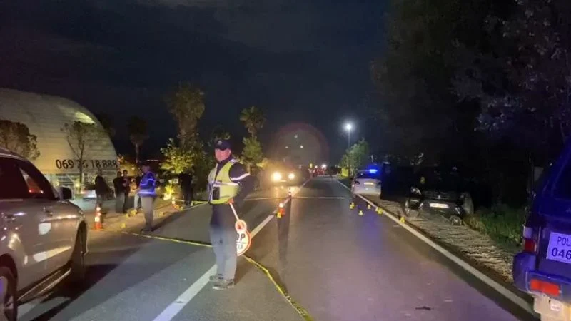 “Audi ngjyrë…”, dëshmitarë panë mjetin e autorëve që qëlluan drejt të rinjve në “ML”, shoferi në gjendje shoku