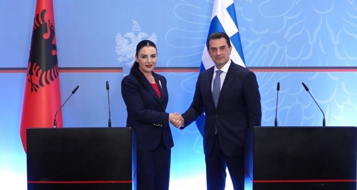 Balluku: Synojmë që brenda 2030, linja e re e transmetimit midis Shqipërisë dhe Greqisë të jetë operative