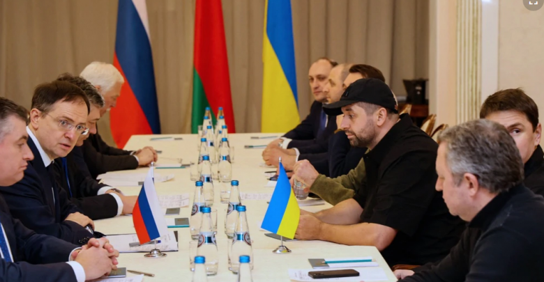 Ndërpriten negociatat e paqes mes Rusisë dhe Ukrainës