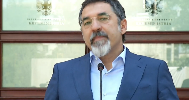 Finalja e Conference League, më 25 maj askush nuk do të lejohet të hyjë me makinë në Tiranë deri në orën 18:00