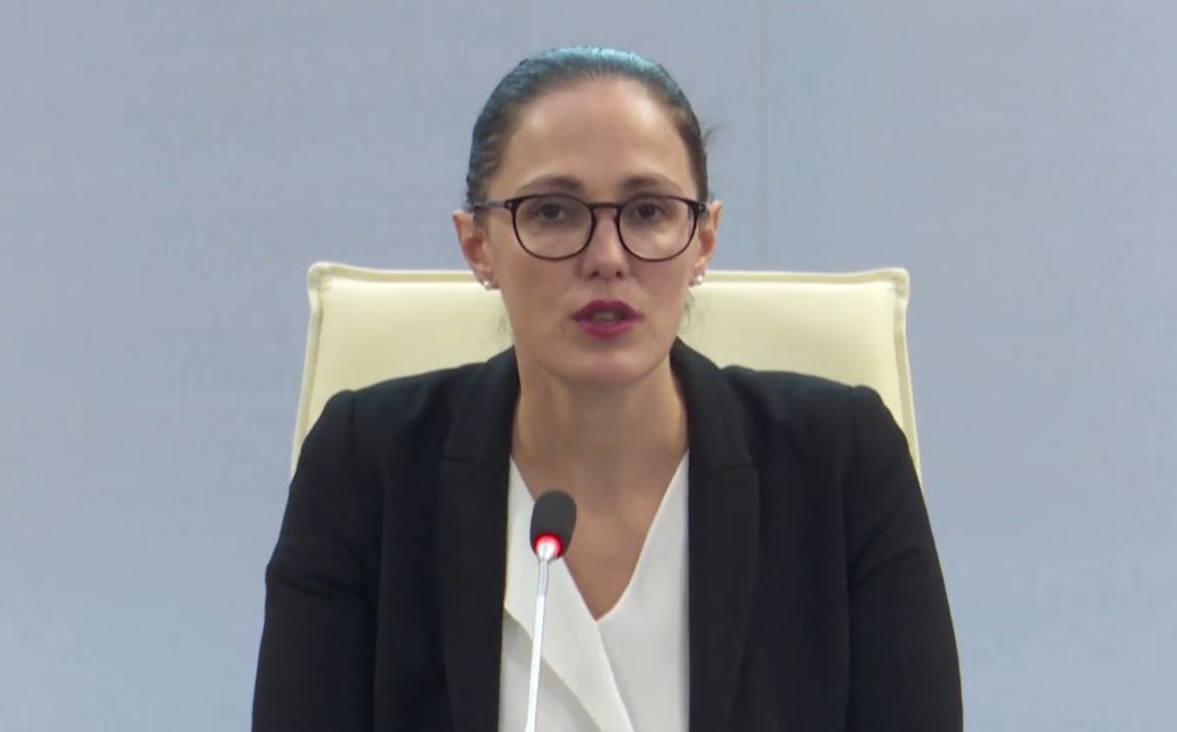 Ministrja Ibrahimaj: Paga mesatare ka patur një rritje të konsiderueshme me 57%