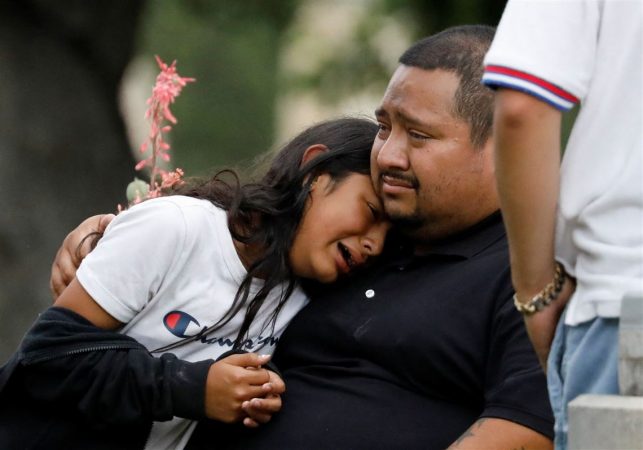 Sulm i kobshëm me armë në një shkollë fillore në Teksas, vriten 19 fëmijë dhe 2 të rritur