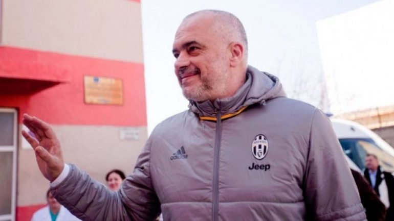 Finalja e Conference League, Rama: “Kam shpirt italian! Kumbulla, flamuri ynë”