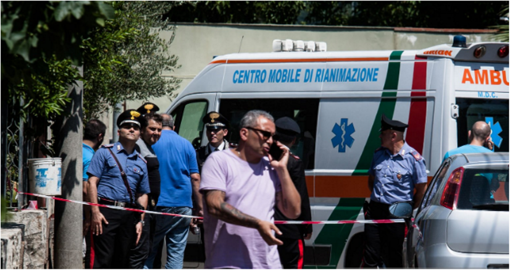 Itali/ Burri vret me thikë gruan dhe plagos vajzën e mitur