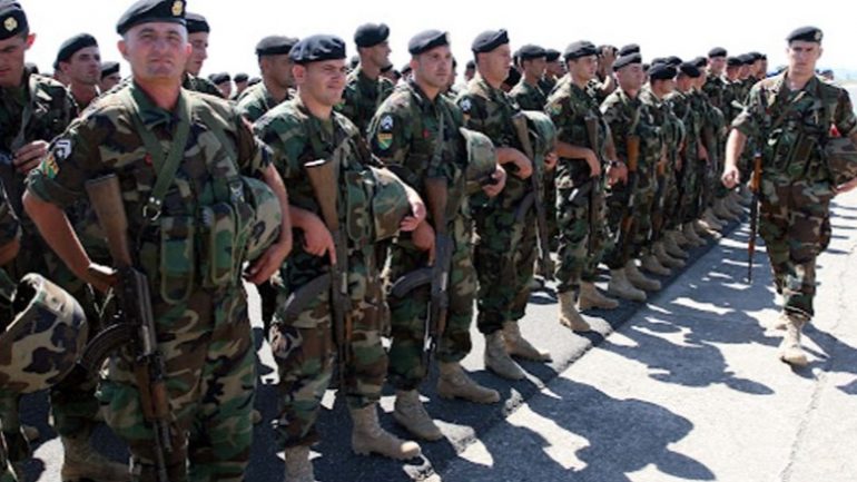 Rriten me 30% pagat e ushtarakëve, ja kur hyn në fuqi vendimi