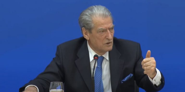 Bardhi në prokurori për vrasjen e Xhuvanit, Berisha: Duhet thirrur dhe Balla, kjo provon kapjen e SPAK-ut