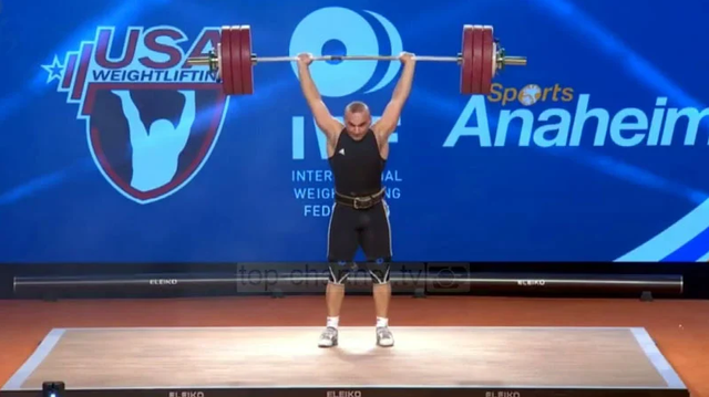 Erkand Qerimaj shpallet kampion i Evropës në peshëngritje