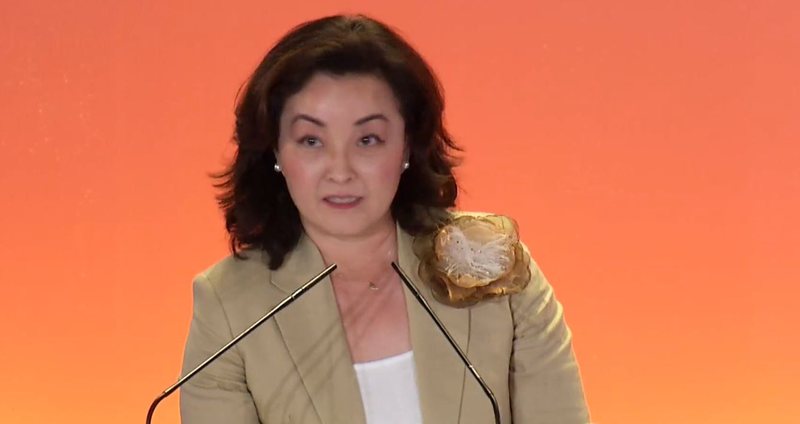 “Qëndroni ngjitur me SHBA, Rusinë, Kinën”/ Ambasadorja Kim: Duam që Shqipëria të jetë aleate e jona, jo problem