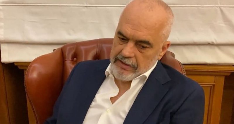 VIDEOLAJM/ Rama pret Begajn në zyrë: “Jeni kandidatura e duhur për institucionin e Presidencës”