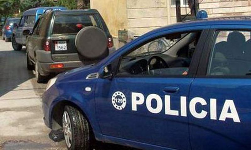 “Luftë” në Komisariatin e Pogradecit, 2 vëllezërit e dehur shkatërrojnë gjithçka, zbardhet ngjarja e rëndë