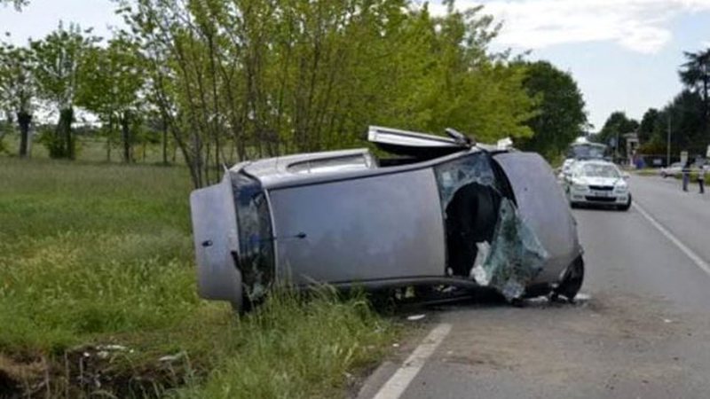 E rëndë në Itali/ I iku policisë për të shpëtuar shokun, humb jetën në aksident 26-vjeçari shqiptar (EMRI)
