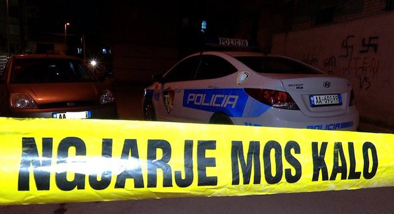 Të shtëna me armë zjarri, plagoset rëndë një i moshuar, detajet e para (EMRI)