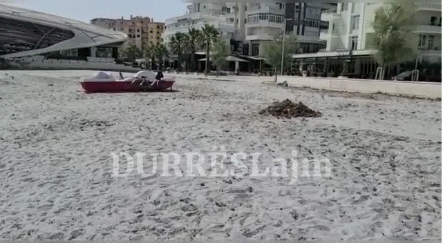 Pas denoncimit në &#8220;DurrësLajm&#8221;, NShK nis pastrimin e vijës bregdetare në shëtitoren &#8220;Taulantia&#8221; (VIDEO)