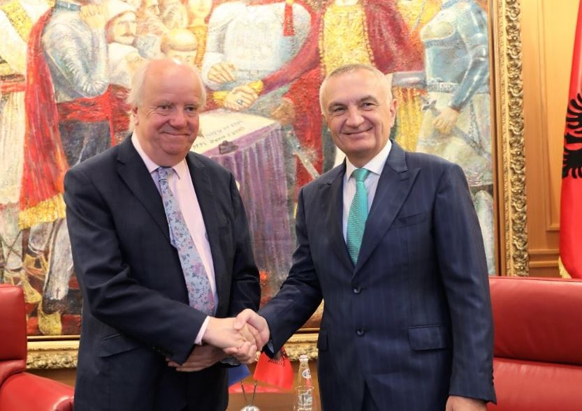 Meta takim me delegacionin e KiE: Vura në dukje përkeqësimin në raportet ndërkombëtare për drogën