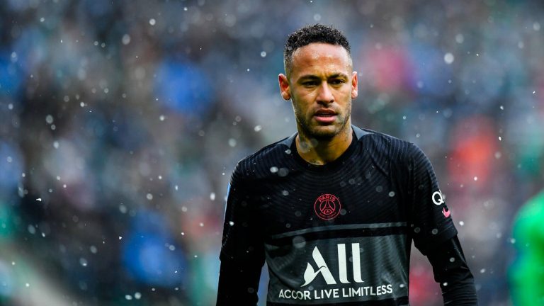 PSG nxjerr në shitje Neymar, por braziliani kërkon 200 milion euro dëmshpërblim