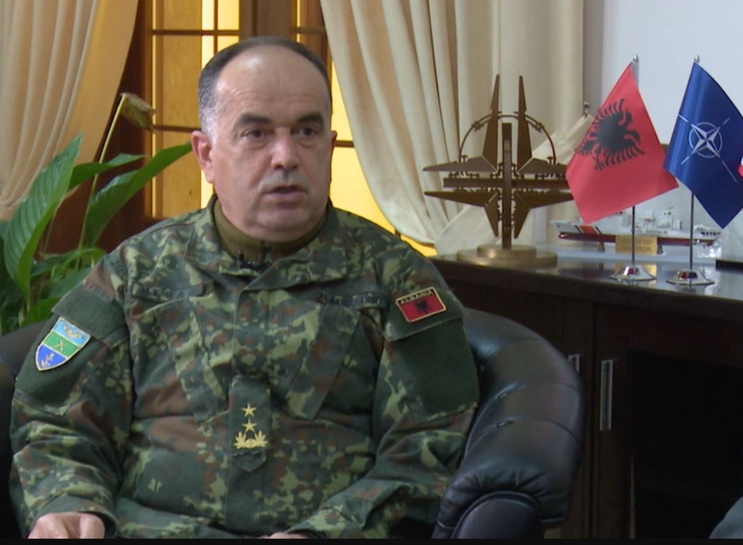 Bajram Begaj, kush është mjeku nga Rrogozhina, që Ilir Meta e bëri Gjeneral dhe Rama do ta bëjë President