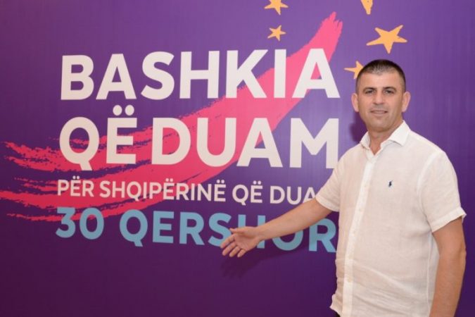 U arrestuan me 20 kg kokainë/ Agim Kajmaku dhe nipi i tij mohojnë akuzat: Shkuam për të blerë ca bimë