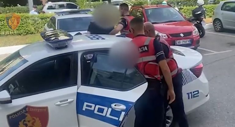 Lëvizte i armatosur/ Arrestohet 20-vjeçari, policia jep detajet