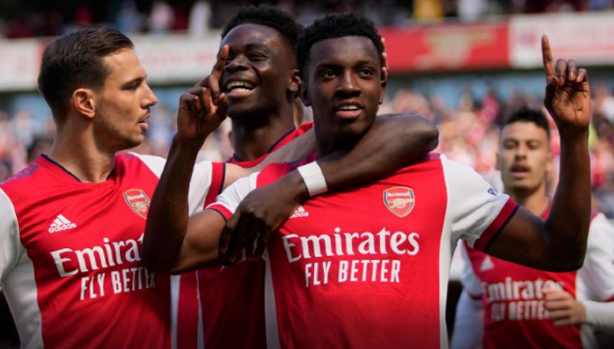 Arsenal rinovon me talentin, i dhuron fanellën me numrin e legjendës franceze