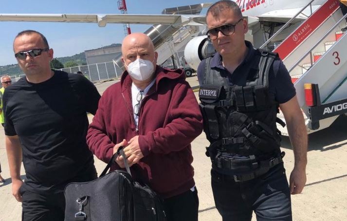 Deportohet nga SHBA Tomor Çela, i dënuar me 23 vjet burg për vrasje të dyfishtë