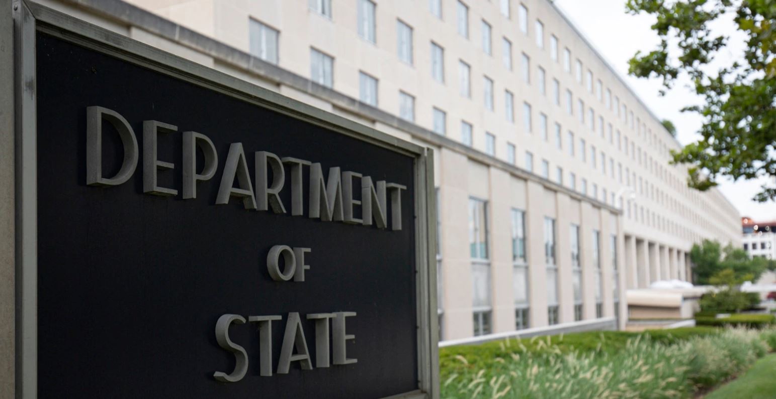 Ngërçi mes Sofjes e Shkupit, SHBA: Gati të lehtësojmë gjetjen e një kompromisi