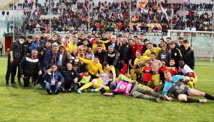 E pazakontë/ Klub italian del në shitje për vetëm 1 euro, presidenti: “Është akti im i fundit i dashurisë”